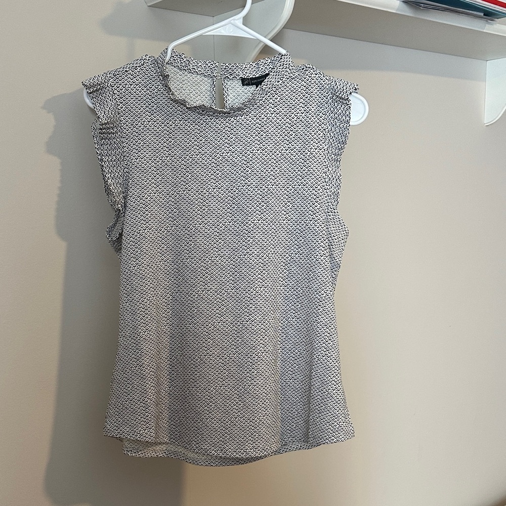 Women’s Blouse